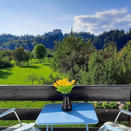 Deerwood Villa-Modern Cozy Apartment With Castle View Bled Exteriör bild
