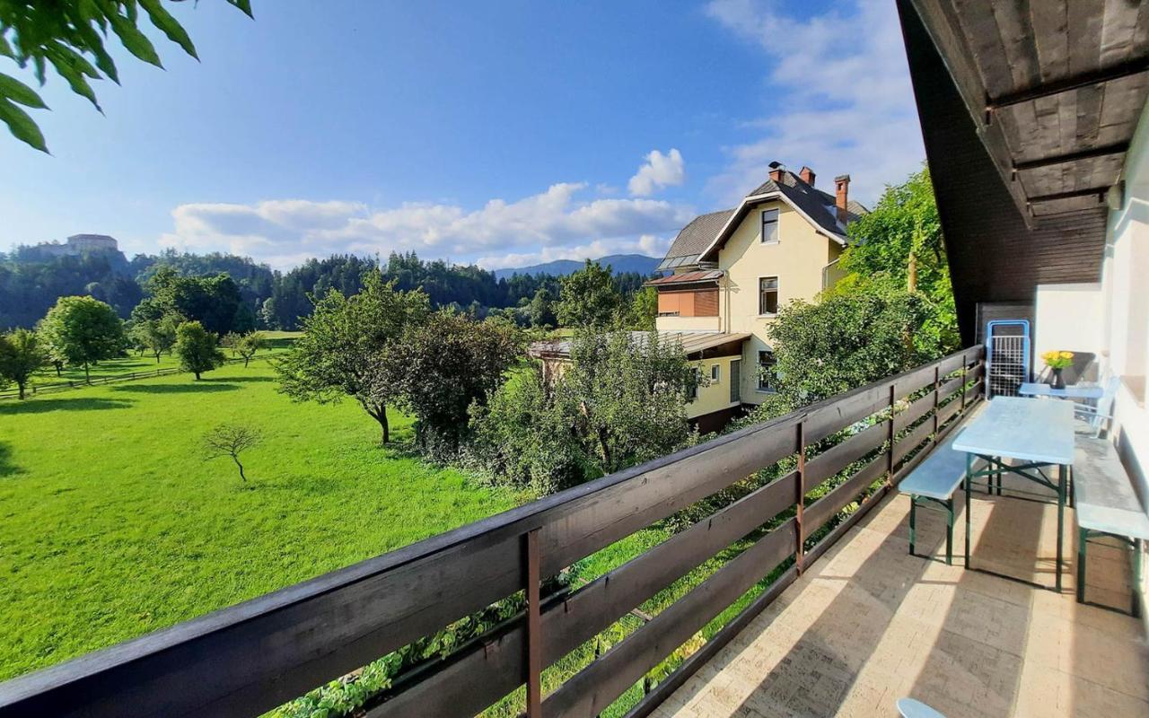 Deerwood Villa-Modern Cozy Apartment With Castle View Bled Exteriör bild