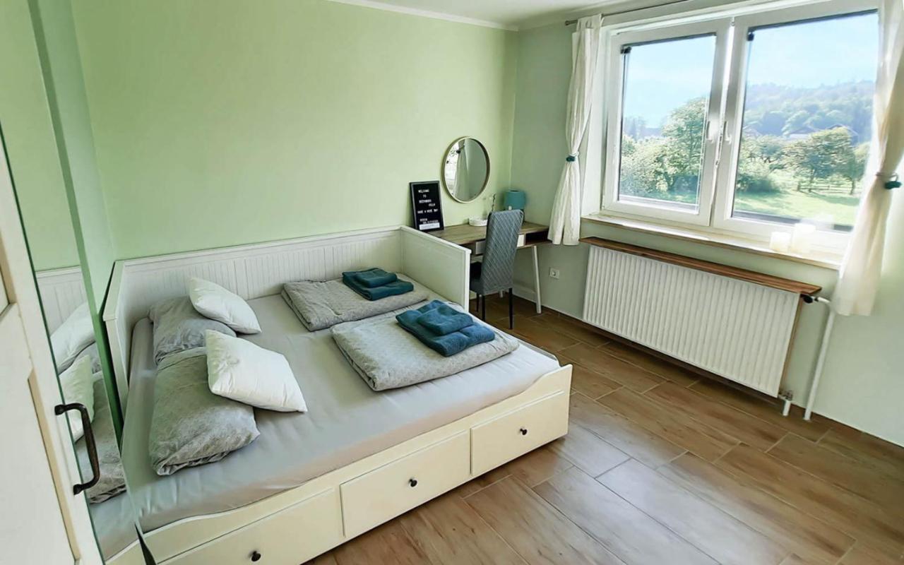 Deerwood Villa-Modern Cozy Apartment With Castle View Bled Exteriör bild